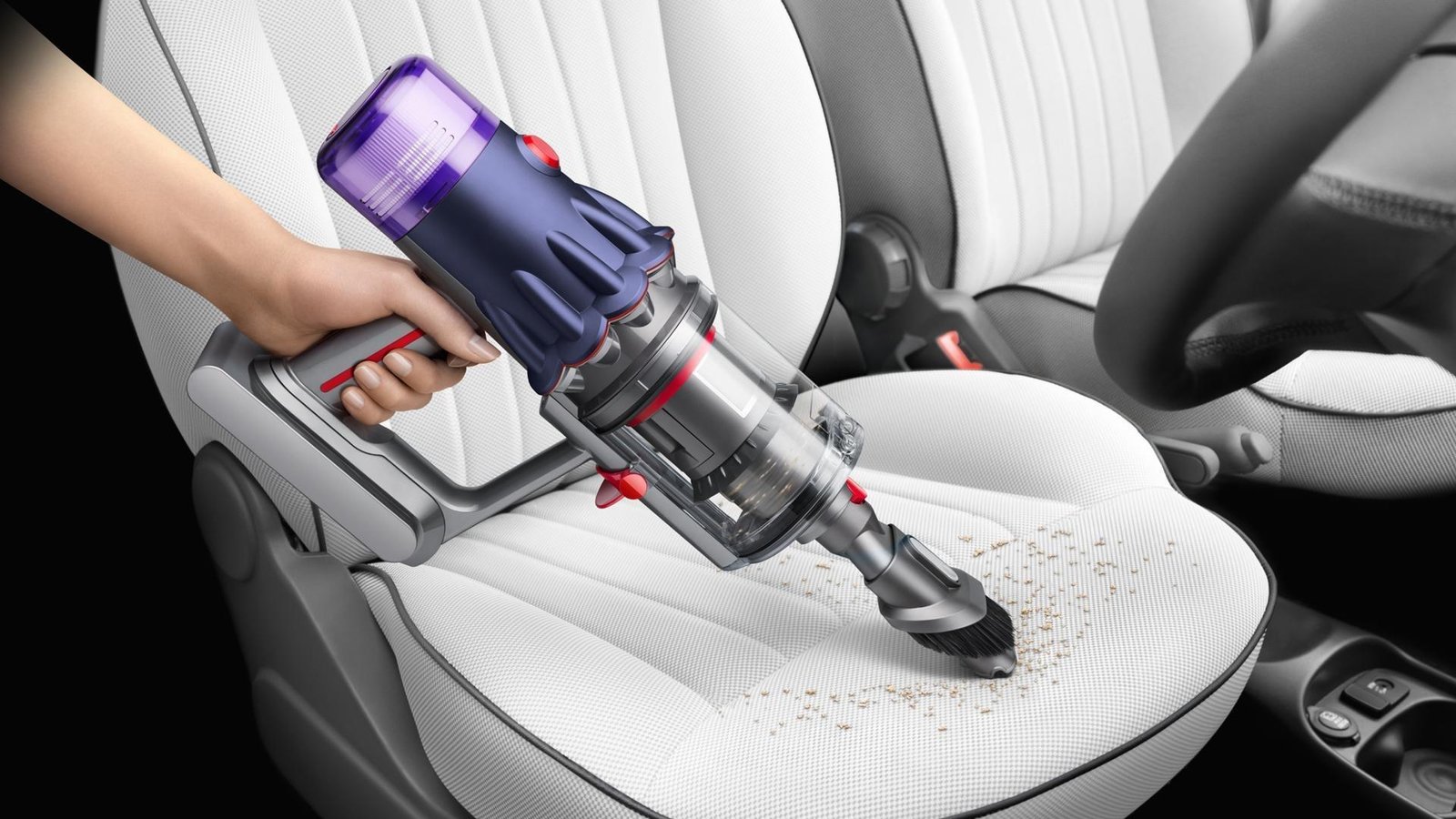 Handheld vacuum cleaning car seat with precision and ease